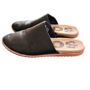 Sorel Ella Mules Slide Size 8 Black Leather Almond Toe Casual Slip On